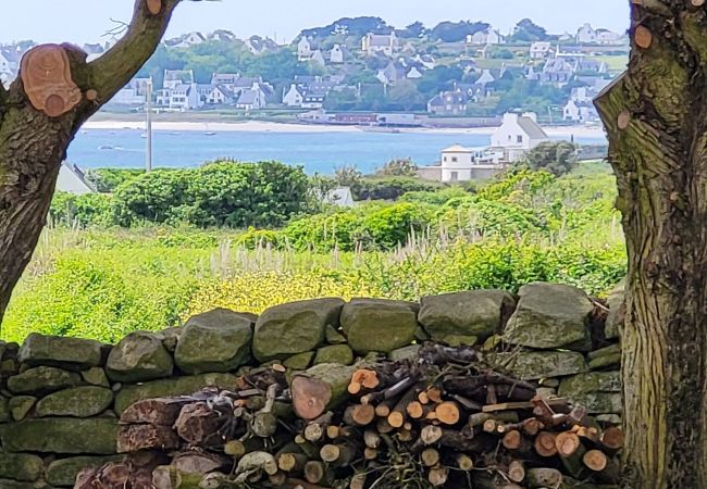 St Evette Strand vom Garten aus gesehen