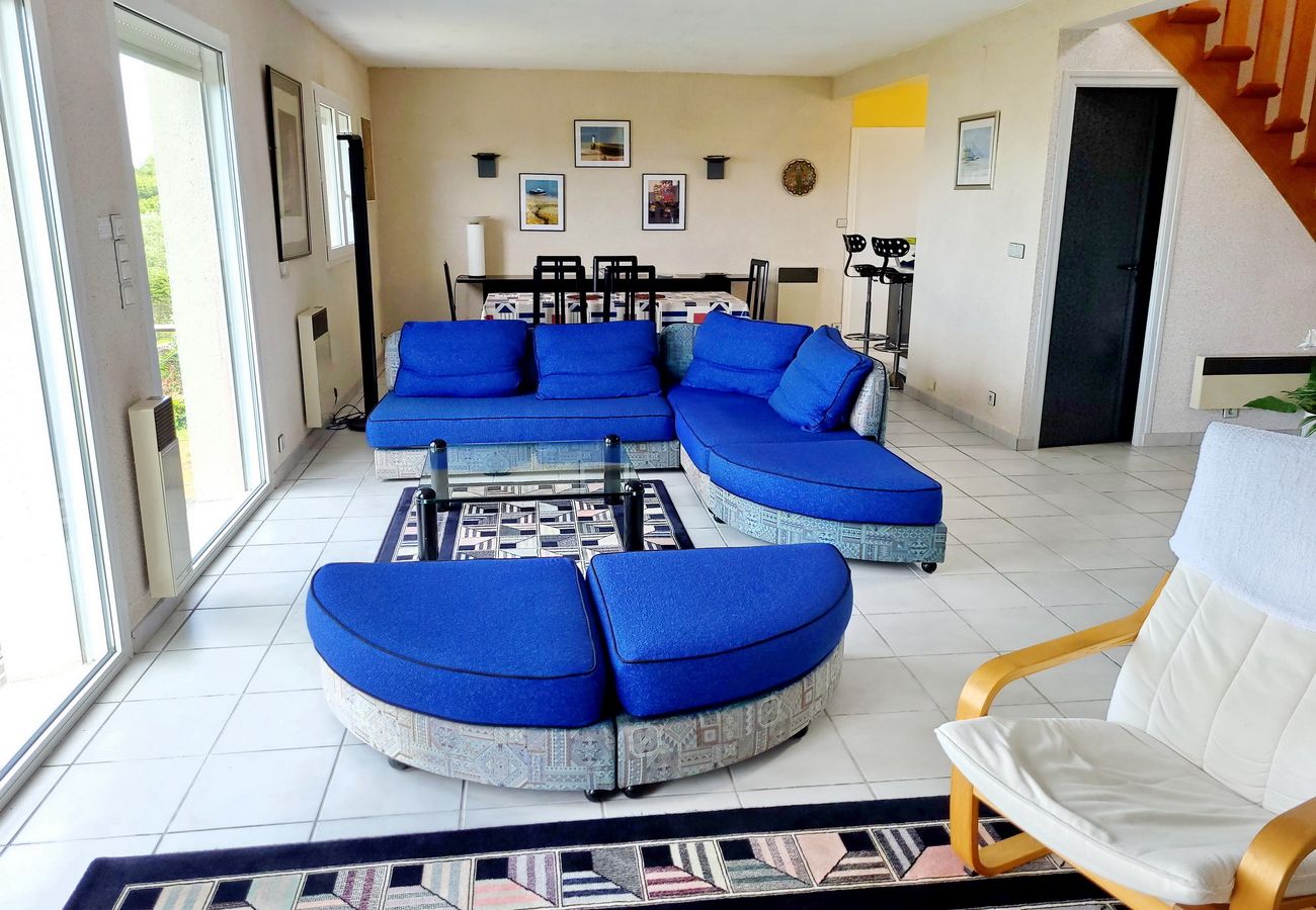 Ferienhaus in Esquibien -   622-Ker An Enez,Meerblick, der Strand am Ende des Gartens
