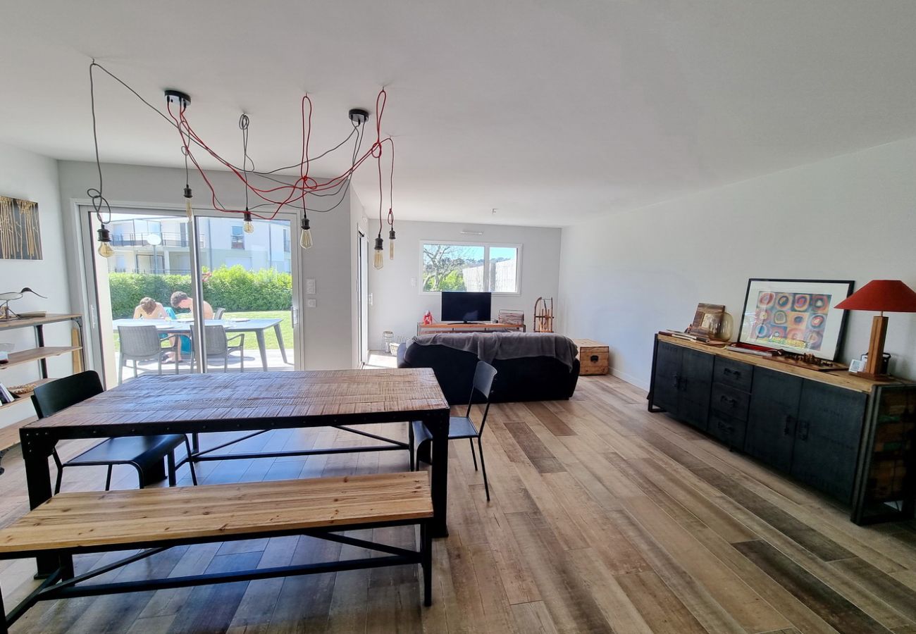 Ferienhaus in Audierne - 710-Moderne Villa, 100m vom Strand entfernt