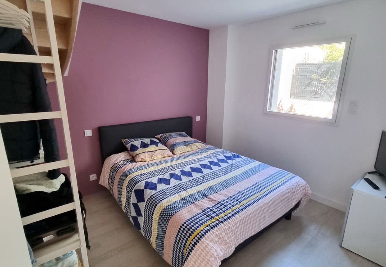 Ferienhaus in Audierne - 710-Moderne Villa, 100m vom Strand entfernt