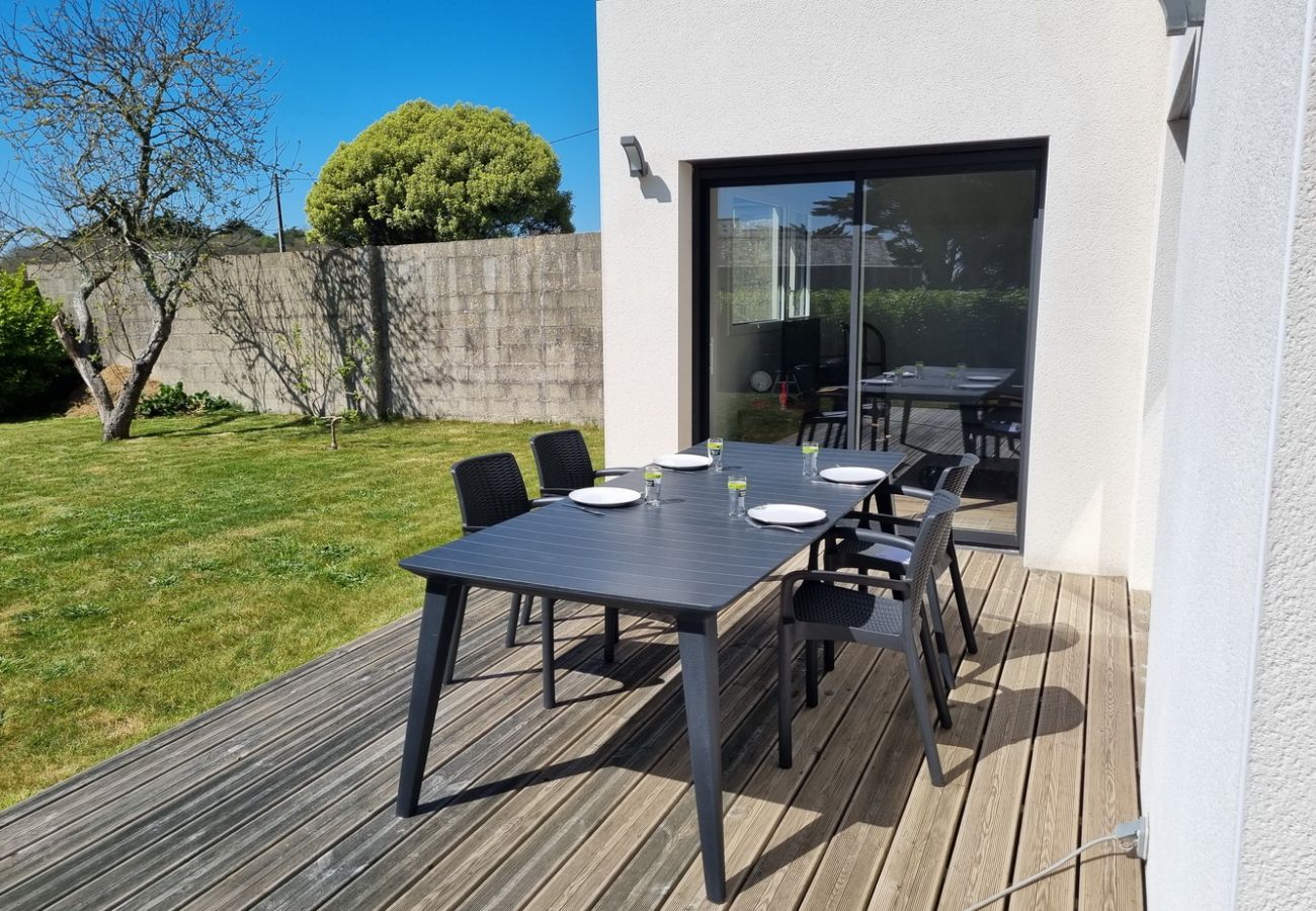 Ferienhaus in Audierne - 710-Moderne Villa, 100m vom Strand entfernt