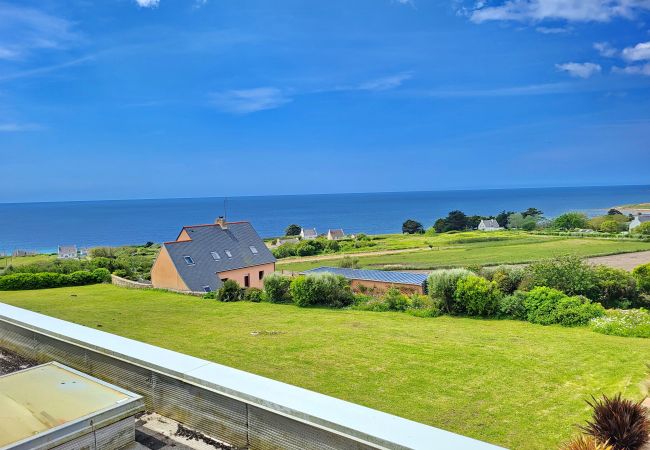 Ferienhaus in Plouhinec - 713-Villa du Roz -Großer Komfort- 180° Meerblick Ferienhaus in Plouhinec - 713-Villa du Roz -Großer Komfort- 180° Meerblick