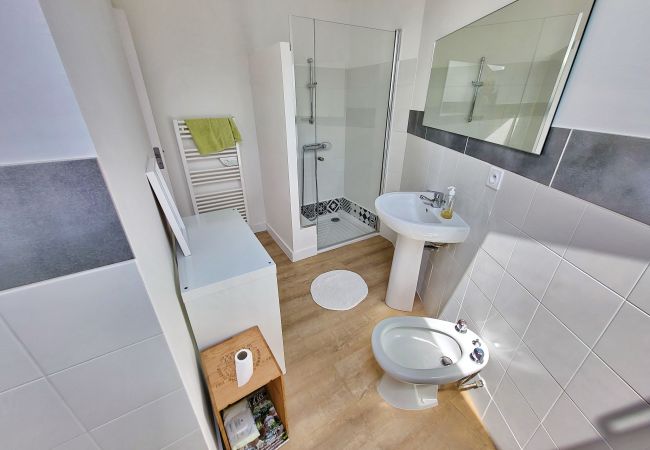 Ferienhaus in Plouhinec - 713-Villa du Roz -Großer Komfort- 180° Meerblick Ferienhaus in Plouhinec - 713-Villa du Roz -Großer Komfort- 180° Meerblick