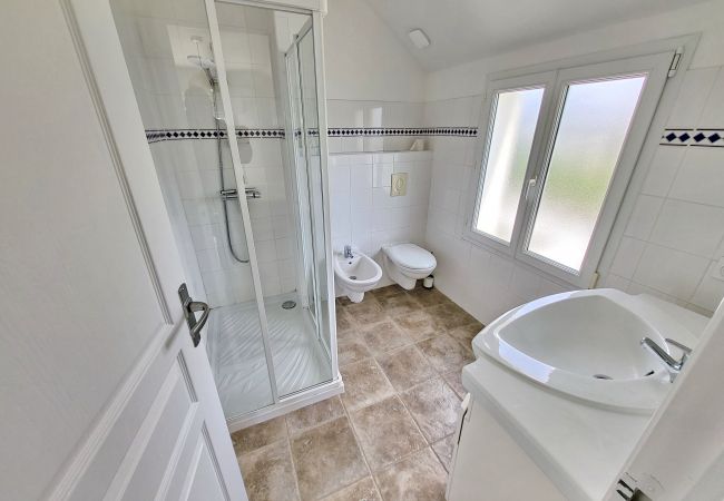 Ferienhaus in Plouhinec - 713-Villa du Roz -Großer Komfort- 180° Meerblick Ferienhaus in Plouhinec - 713-Villa du Roz -Großer Komfort- 180° Meerblick