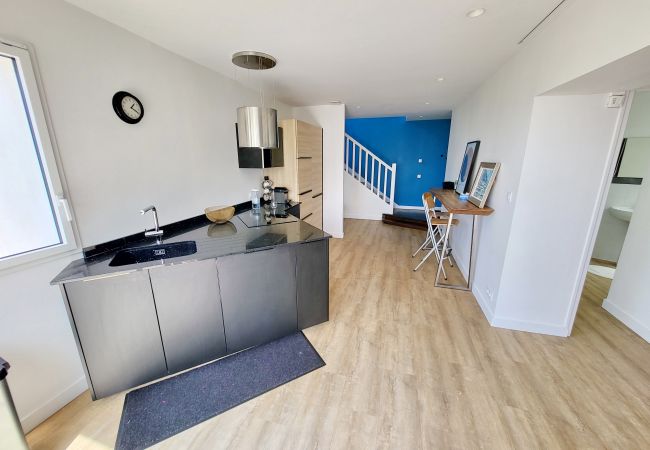 Ferienhaus in Plouhinec - 713-Villa du Roz -Großer Komfort- 180° Meerblick Ferienhaus in Plouhinec - 713-Villa du Roz -Großer Komfort- 180° Meerblick