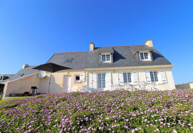 Ferienhaus in Plozévet - 697-Villa Hent Kost das Meer in 10m