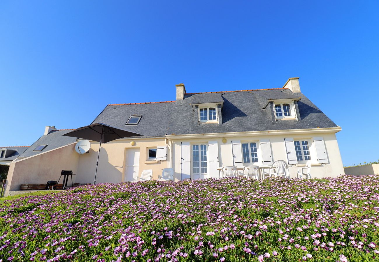 Ferienhaus in Plozévet - 697-Villa Hent Kost das Meer in 100m