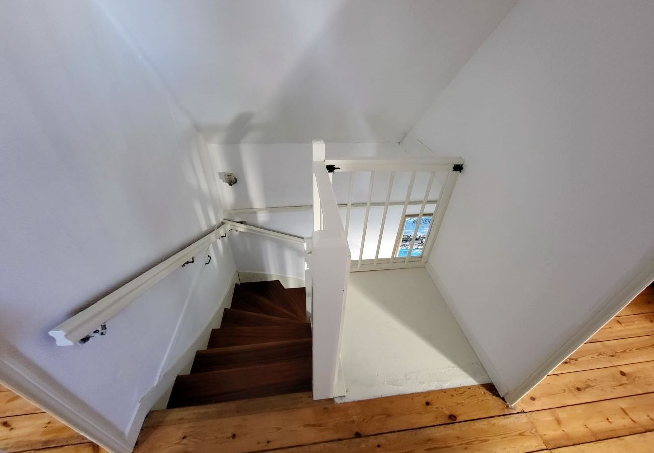 Ferienhaus in Plouhinec - 717-Blick auf den 717-Fischerhaus-Hafen von Audierne-400m von den Stränden entfernt