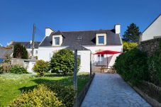 Ferienhaus in Plouhinec -  717-Fischerhaus-Blick auf den Hafen...