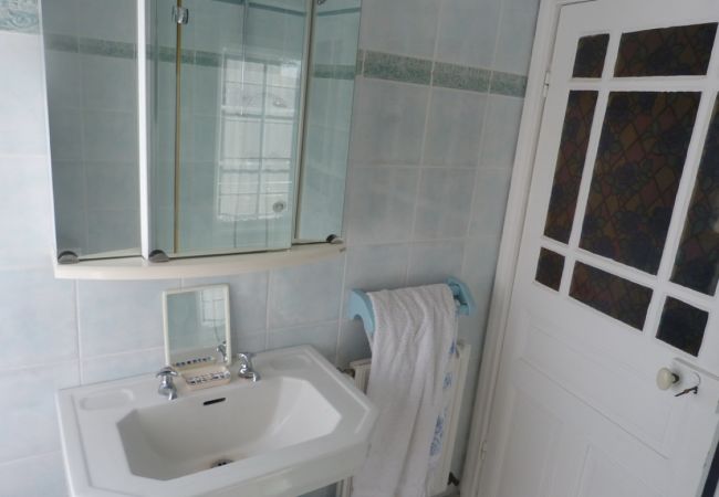 Ferienhaus in Primelin - 680-Ferienhaus nahe dem Strand von St Tugen Ferienhaus in Primelin - 680-Ferienhaus nahe dem Strand von St Tugen