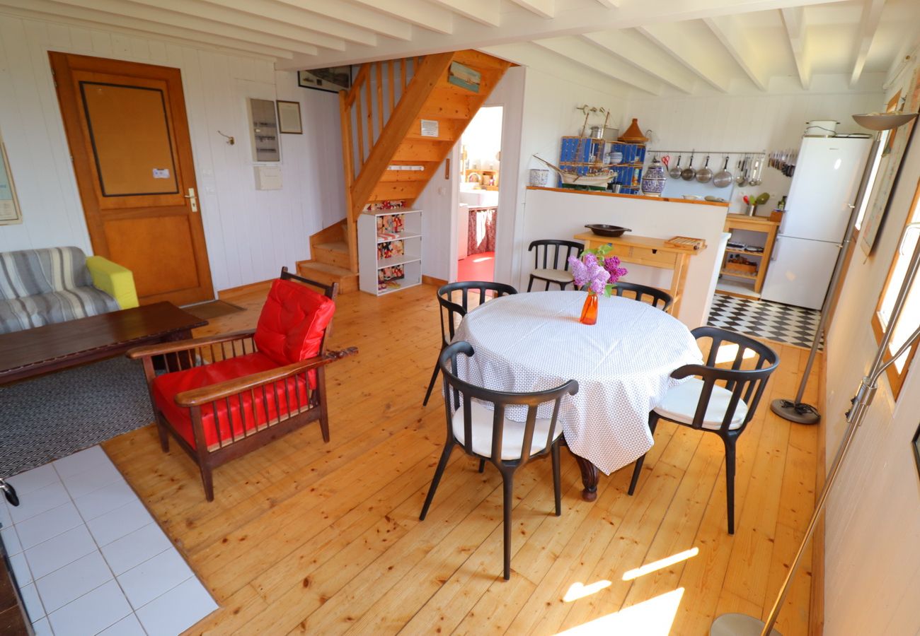 Ferienhaus in Plouhinec - 704-Villa des Seemanns Strand in 300m