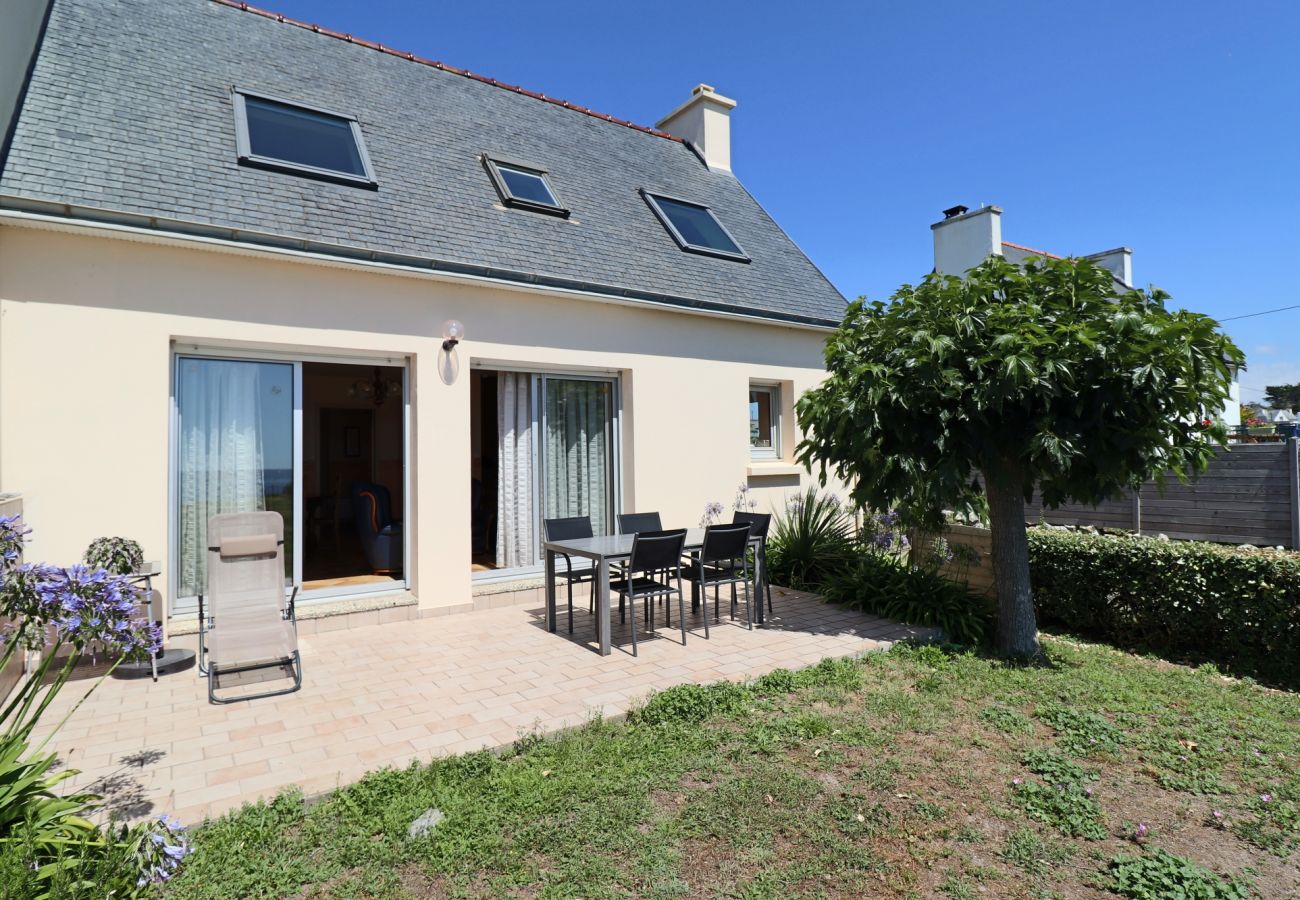Ferienhaus in Plouhinec - 605-VIlla ocean. Der Atlantik am Ende des Gartens
