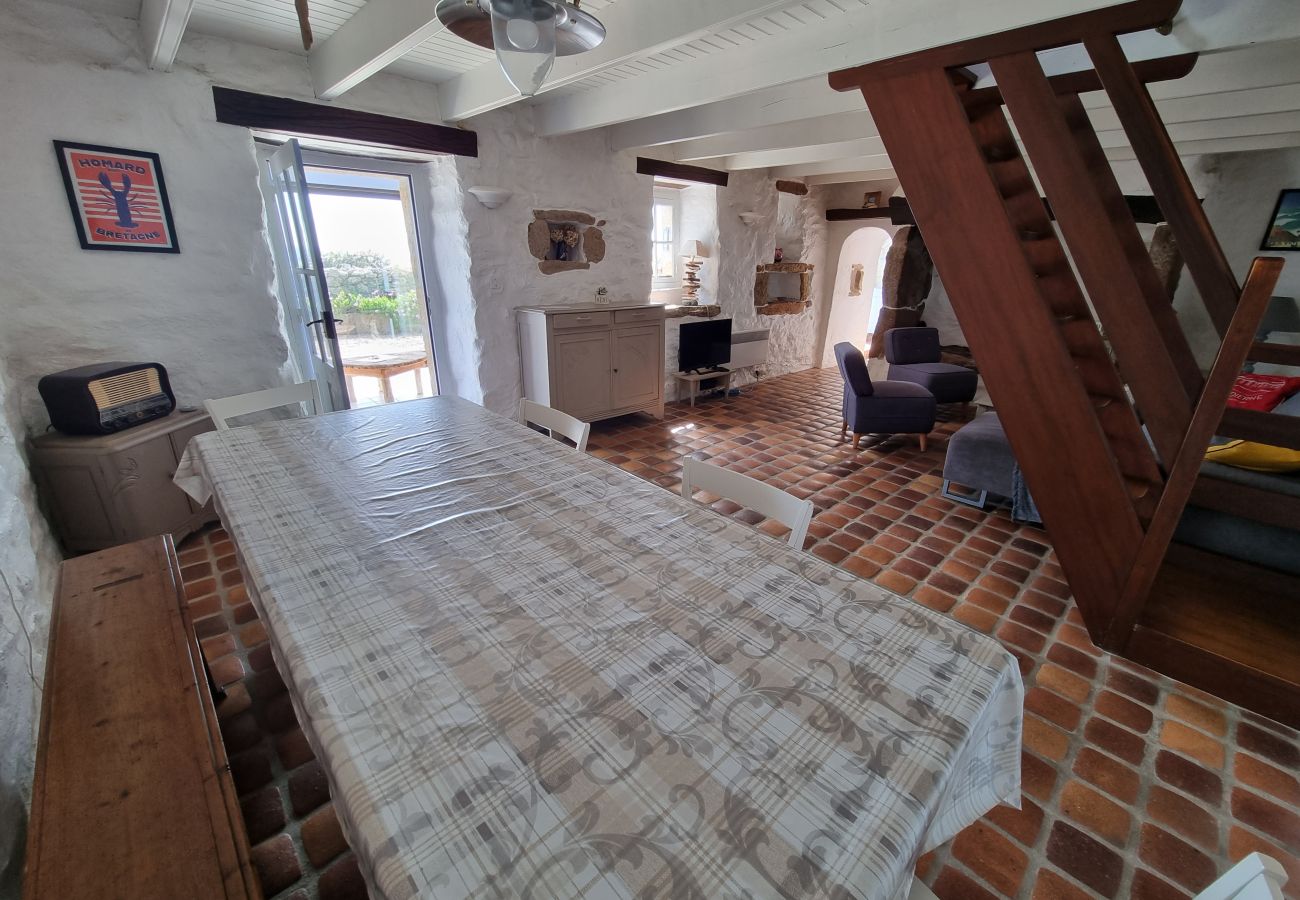 Ferienhaus in Plouhinec - 481-Fischerhaus, 180° Meerblick, in der Nähe von Stränden. 