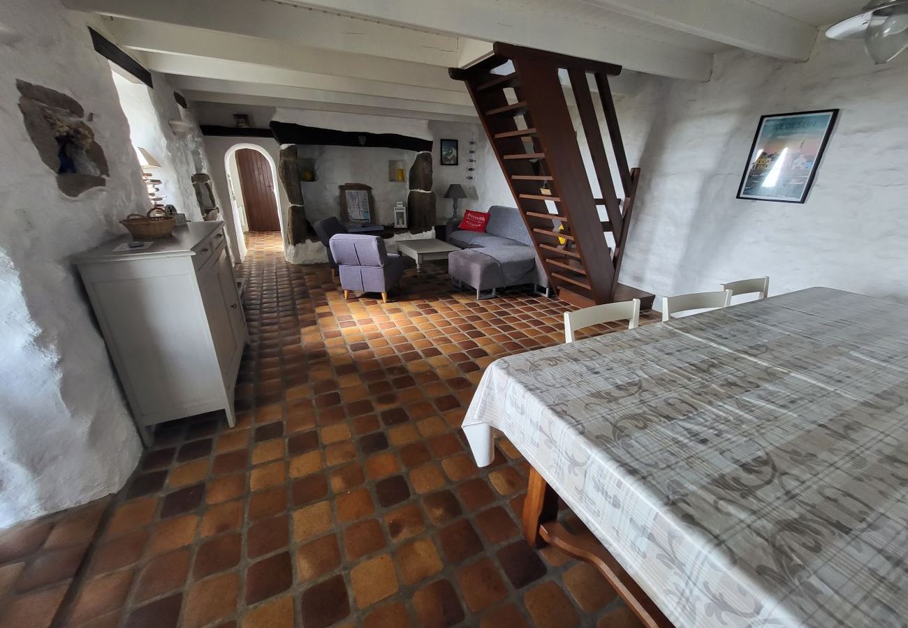 Ferienhaus in Plouhinec - 481-Fischerhaus, 180° Meerblick, in der Nähe von Stränden. 