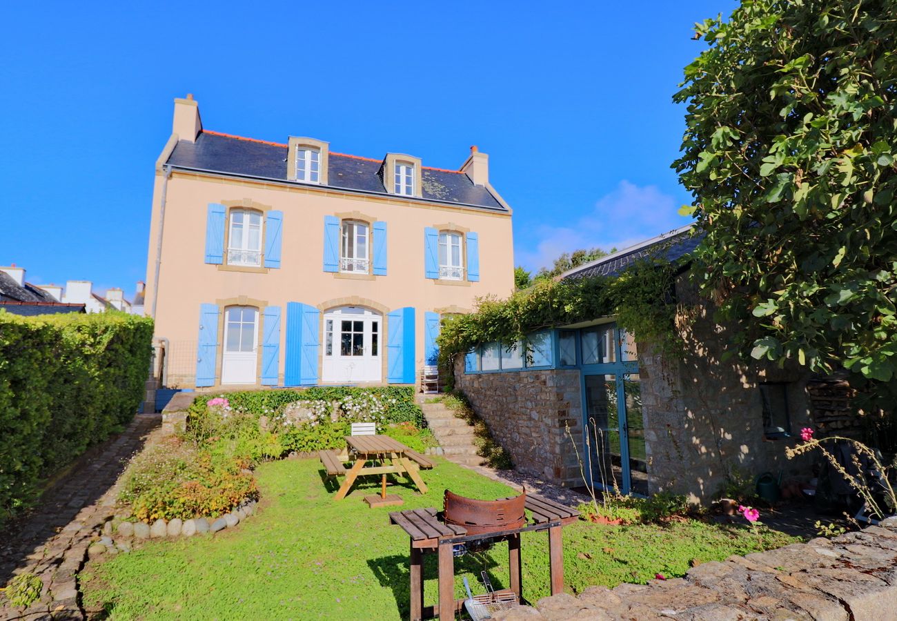 Villa in Audierne - 687-Villa Kerguélen, Meerblick, 100m vom Strand entfernt