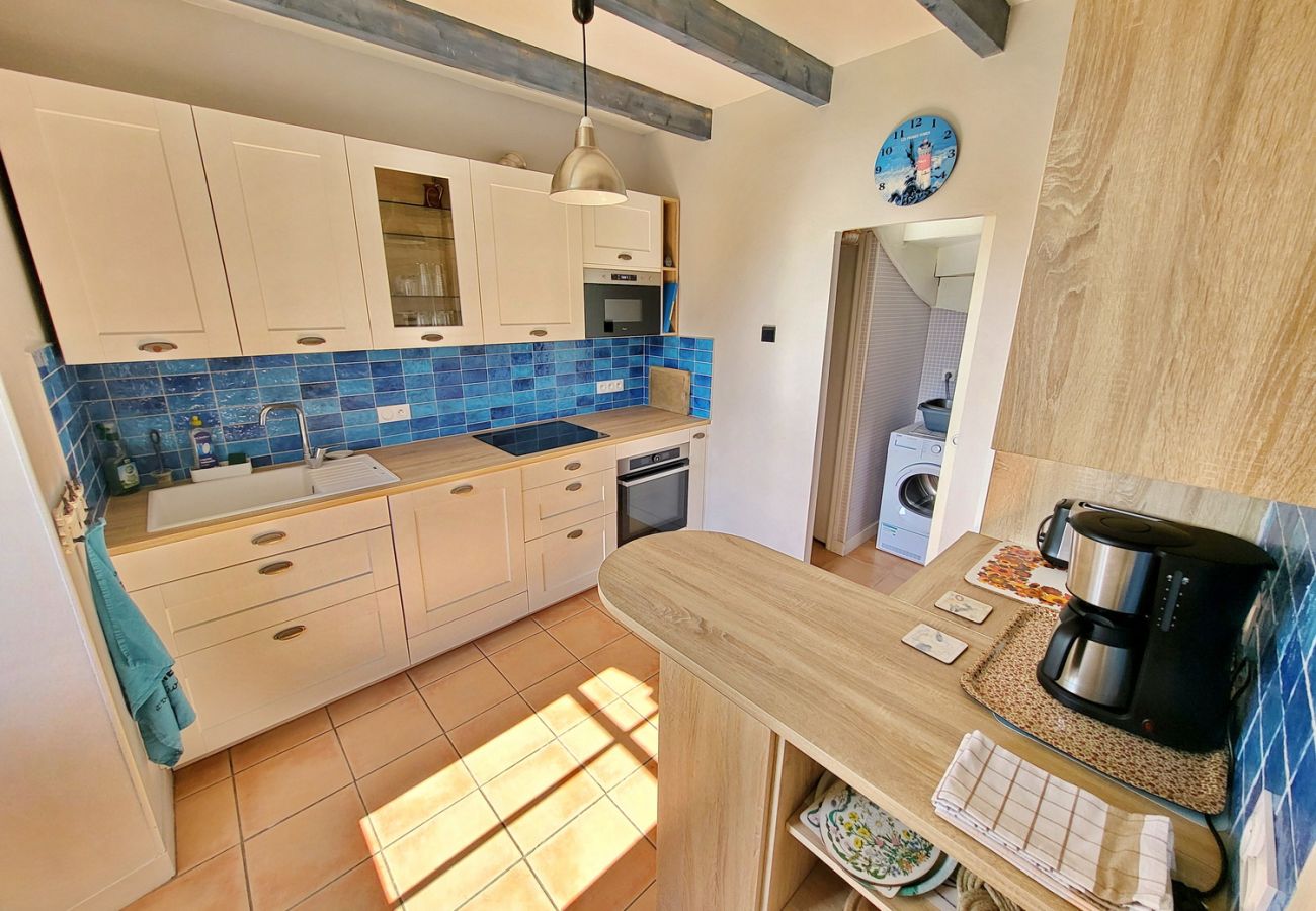 Villa in Audierne - 687-Villa Kerguélen, Meerblick, 100m vom Strand entfernt