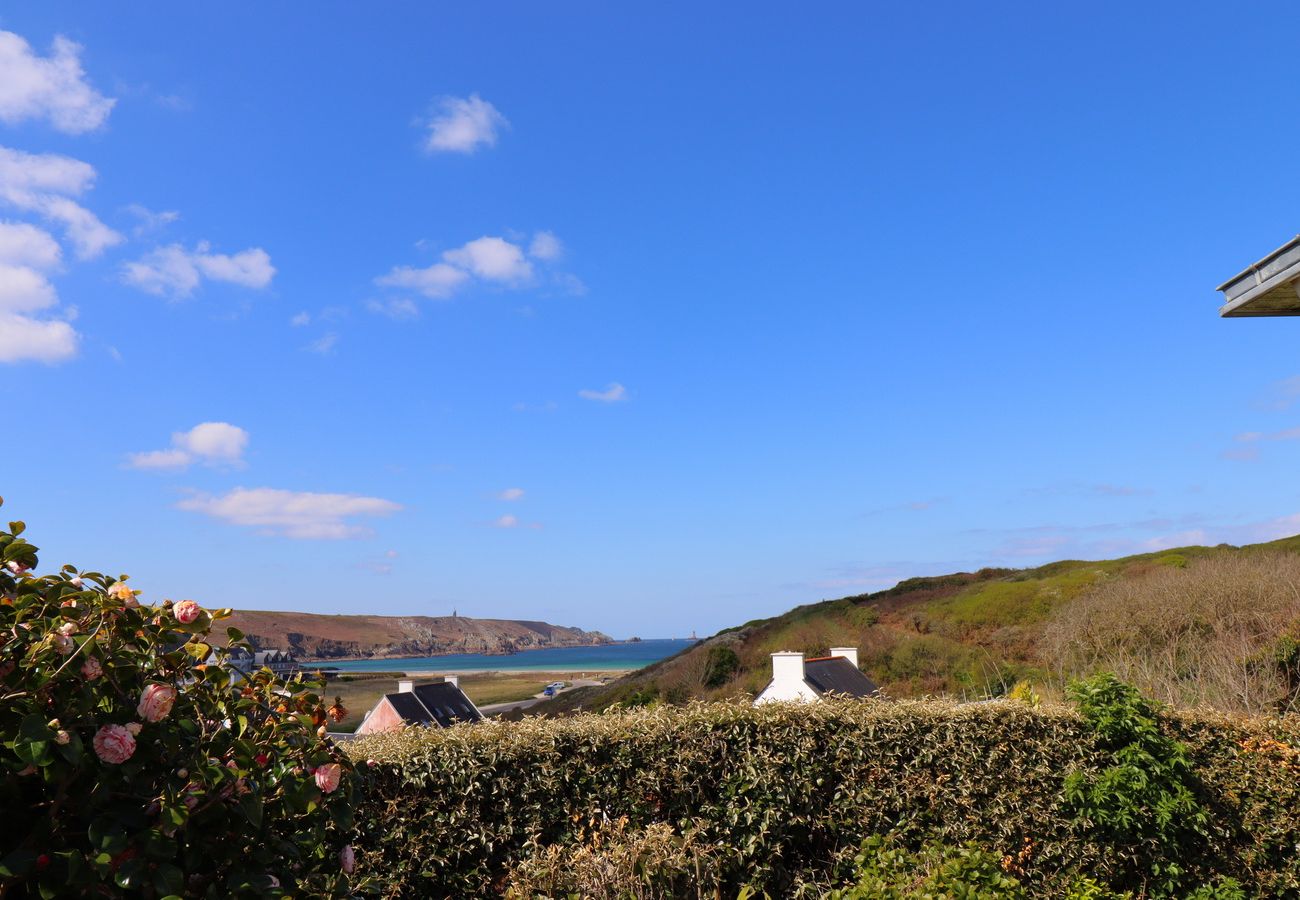 Villa in Cléden-Cap-Sizun - 669-Villa an der Baie des Trépassés, herrlicher Meerblick
