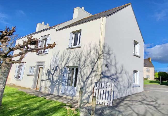 Ferienhaus in Plouhinec - 719-Villa Hortensias in ruhiger Lage zwischen Land und Meer