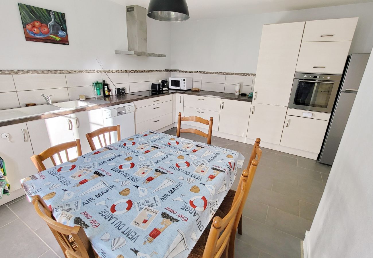 Ferienhaus in Plouhinec - 719-Villa Hortensias in ruhiger Lage zwischen Land und Meer