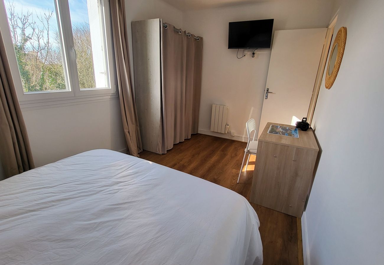Ferienhaus in Plouhinec - 719-Villa Hortensias in ruhiger Lage zwischen Land und Meer
