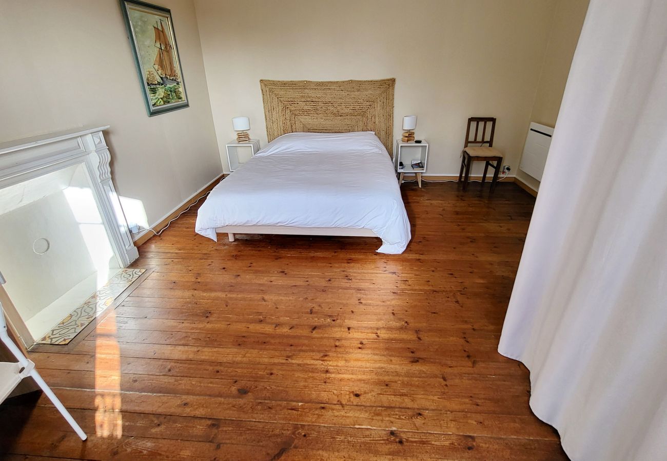 Ferienhaus in Plouhinec - 719-Villa Hortensias in ruhiger Lage zwischen Land und Meer