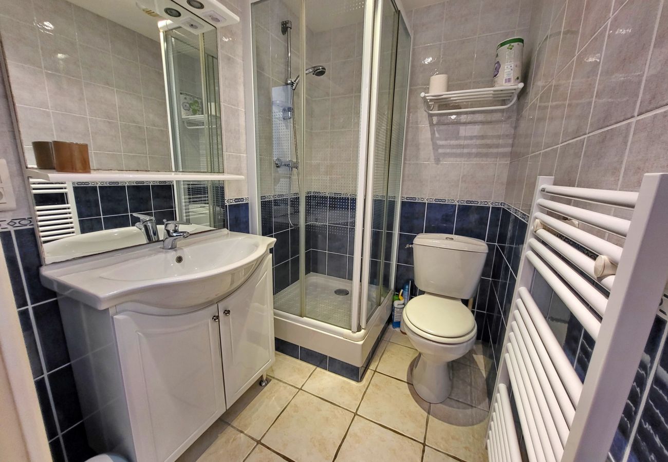 Ferienwohnung in Audierne - 722-Duplex, große Terrasse, Meerblick, 100m vom Strand entfernt