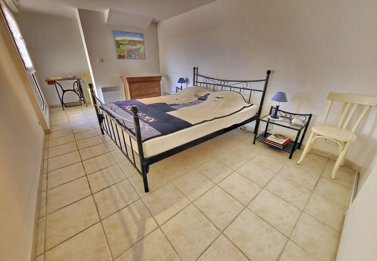 Ferienwohnung in Audierne - 722-Duplex, große Terrasse, Meerblick, 100m vom Strand entfernt