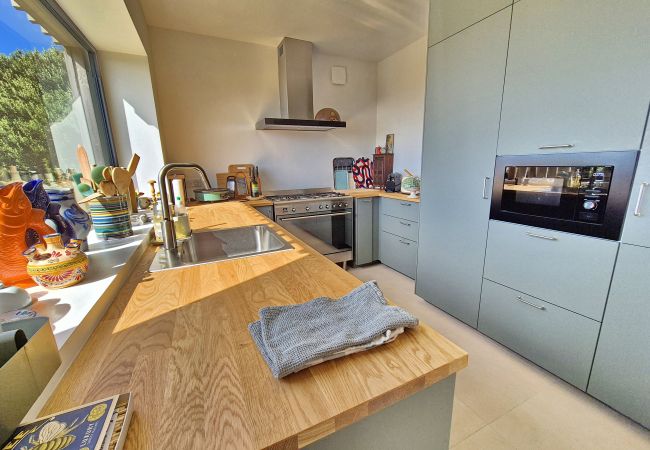 Villa in Primelin - 727- Wunderschöner Meerblick, hoher Komfort, über dem Strand von St Tugen Villa in Primelin - 727- Wunderschöner Meerblick, hoher Komfort, über dem Strand von St Tugen