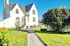 Ferienhaus in Plouhinec - 731-Großes bretonisches Haus für 6...