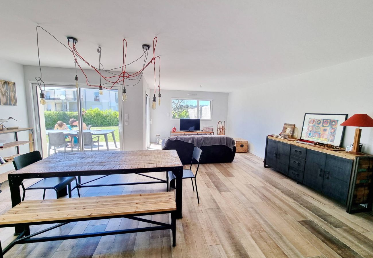 Ferienhaus in Audierne - 710-Moderne Villa, 100 m vom Strand entfernt