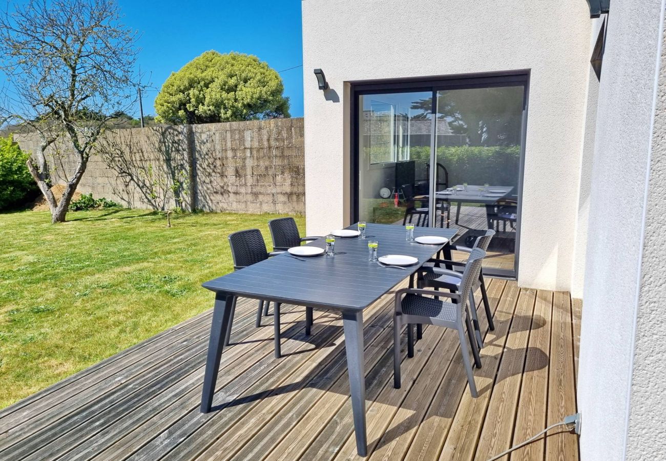 Ferienhaus in Audierne - 710-Moderne Villa, 100 m vom Strand entfernt