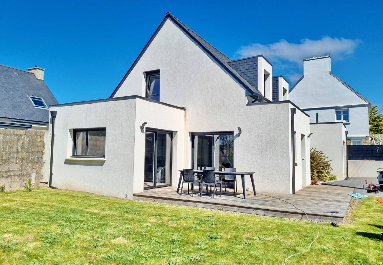 Ferienhaus in Audierne - 710-Moderne Villa, 100 m vom Strand entfernt