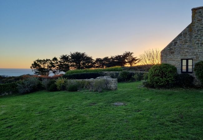 House in Esquibien - 544-Villa Kernod. Facing the sea House in Esquibien - 544-Villa Kernod. Facing the sea
