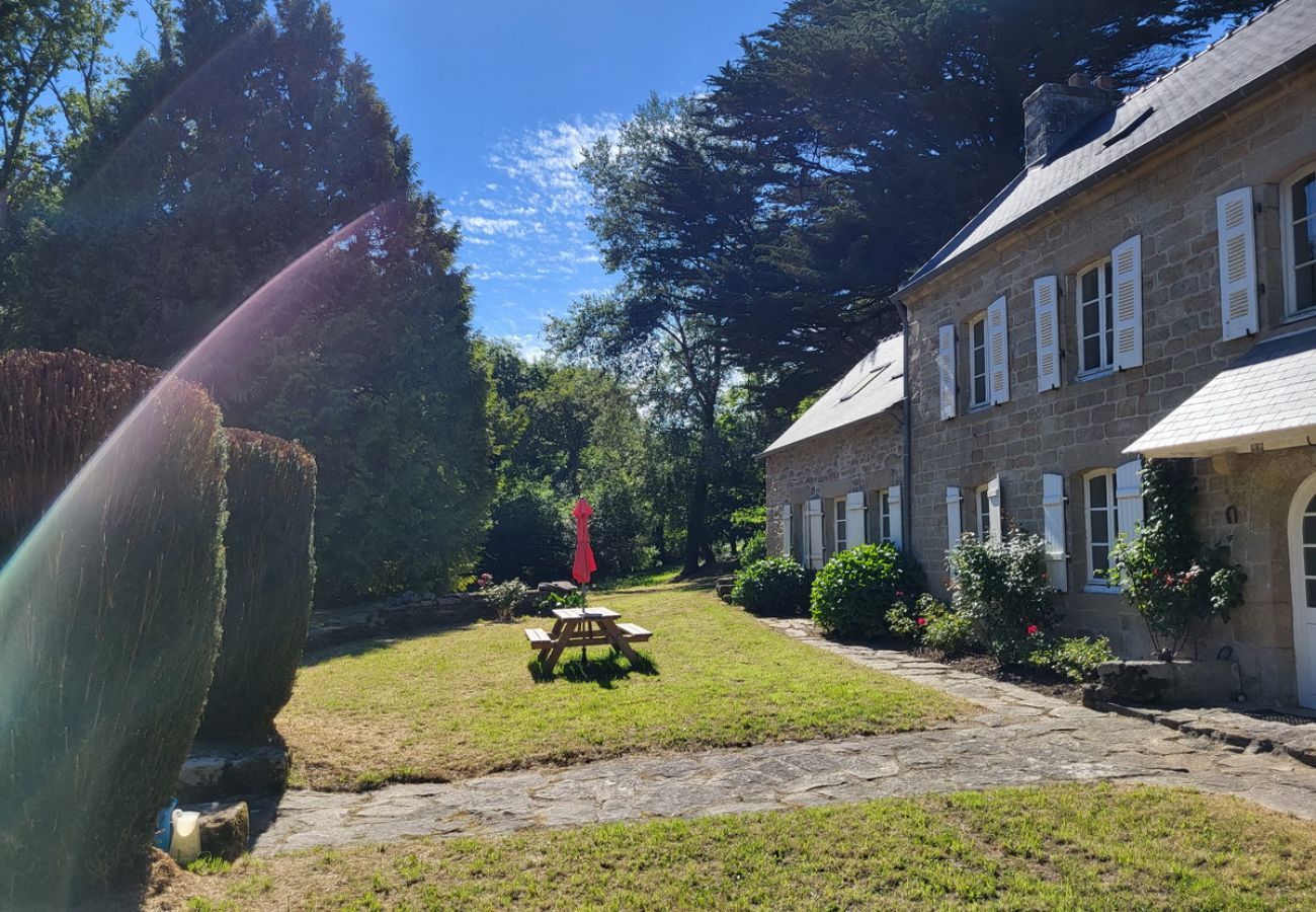 House in Esquibien -   607-Manoir de Pompren