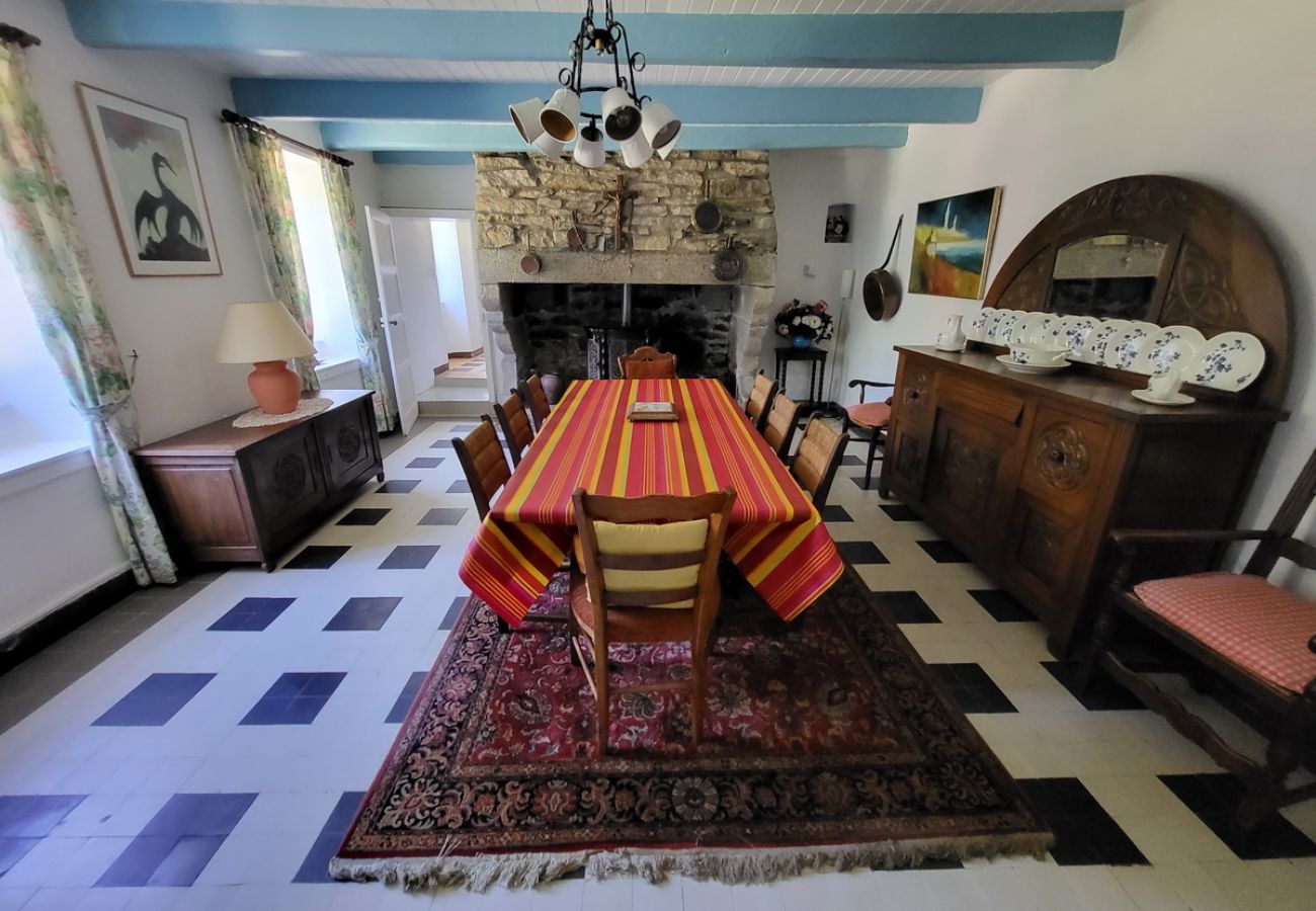 House in Esquibien -   607-Manoir de Pompren
