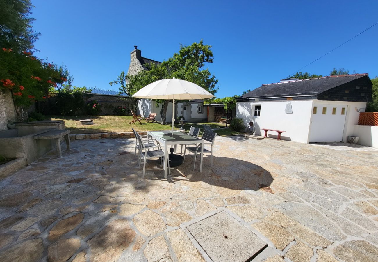 House in Primelin - 680-Holiday home near St Tugen beach