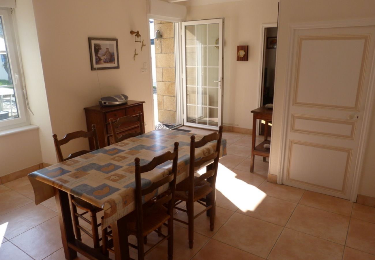 House in Primelin - 680-Holiday home near St Tugen beach