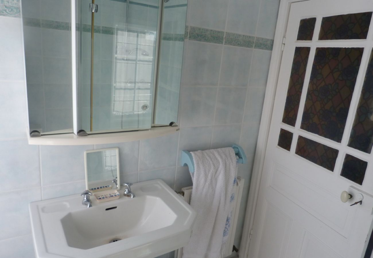 House in Primelin - 680-Holiday home near St Tugen beach