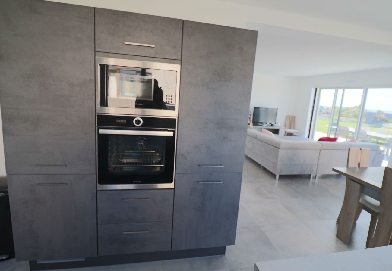 House in Plouhinec - 695-Villa adapted for reduced mobility, near beaches