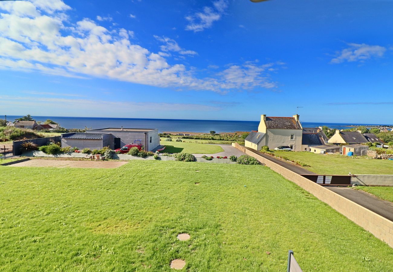 House in Plouhinec - 695-Villa adapted for reduced mobility, near beaches