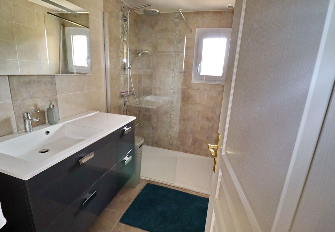 Villa in Plouhinec - 688-Villa de la Baie, sea view, 300m from the beach