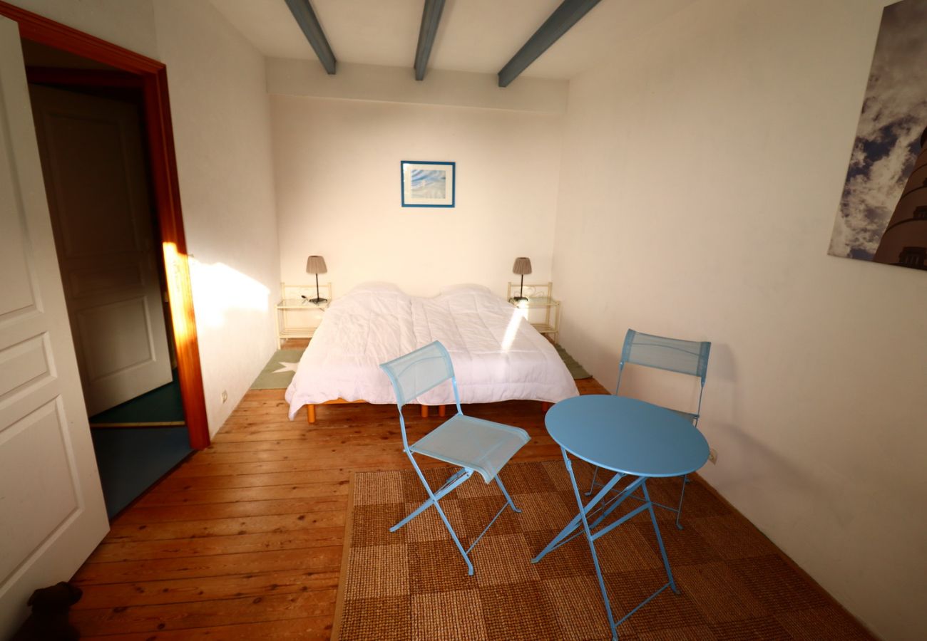 Villa in Plouhinec - 634-Beautiful Breton house-sea view-300m from the beach