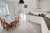 House in Plouhinec - 719-Villa Hortensias in a peaceful setting between land and sea House in Plouhinec - 719-Villa Hortensias in a peaceful setting between land and sea