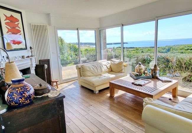 Villa in Primelin - 727- Superb sea view, great comfort, overlooking St Tugen beach Villa in Primelin - 727- Superb sea view, great comfort, overlooking St Tugen beach