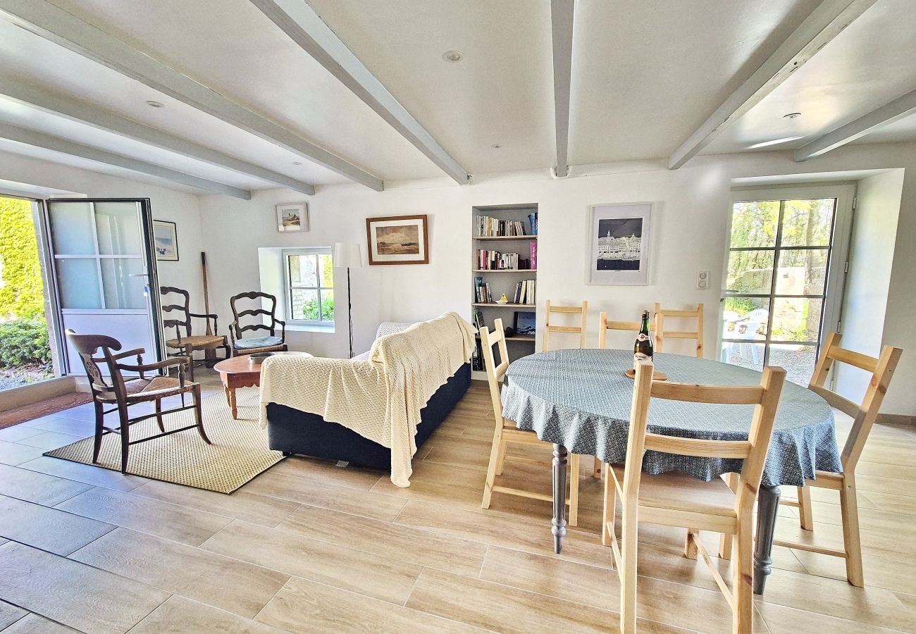 House in Audierne - 732-The stables of the Menez-Bihan manor house