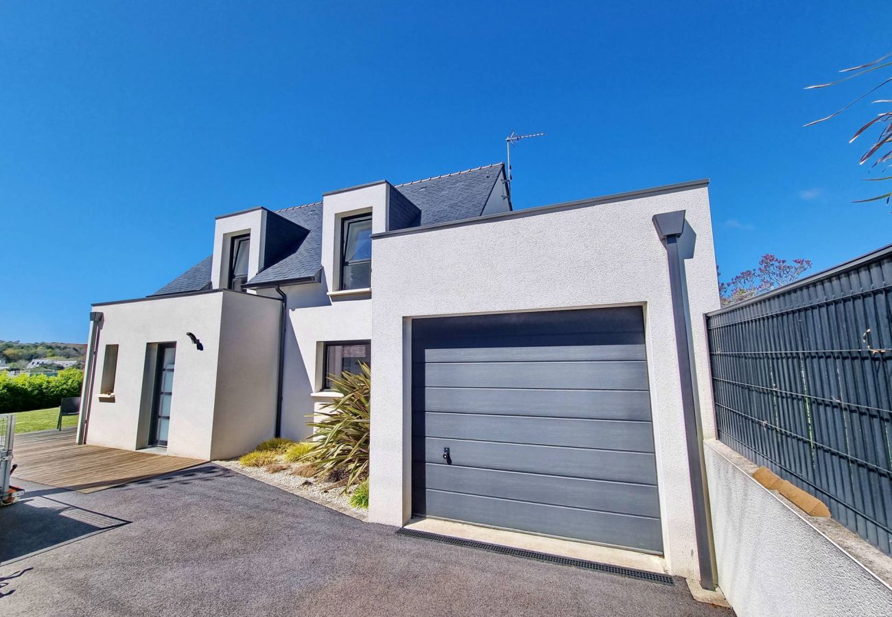 House in Audierne - 710-Modern villa 100 metres from the beach