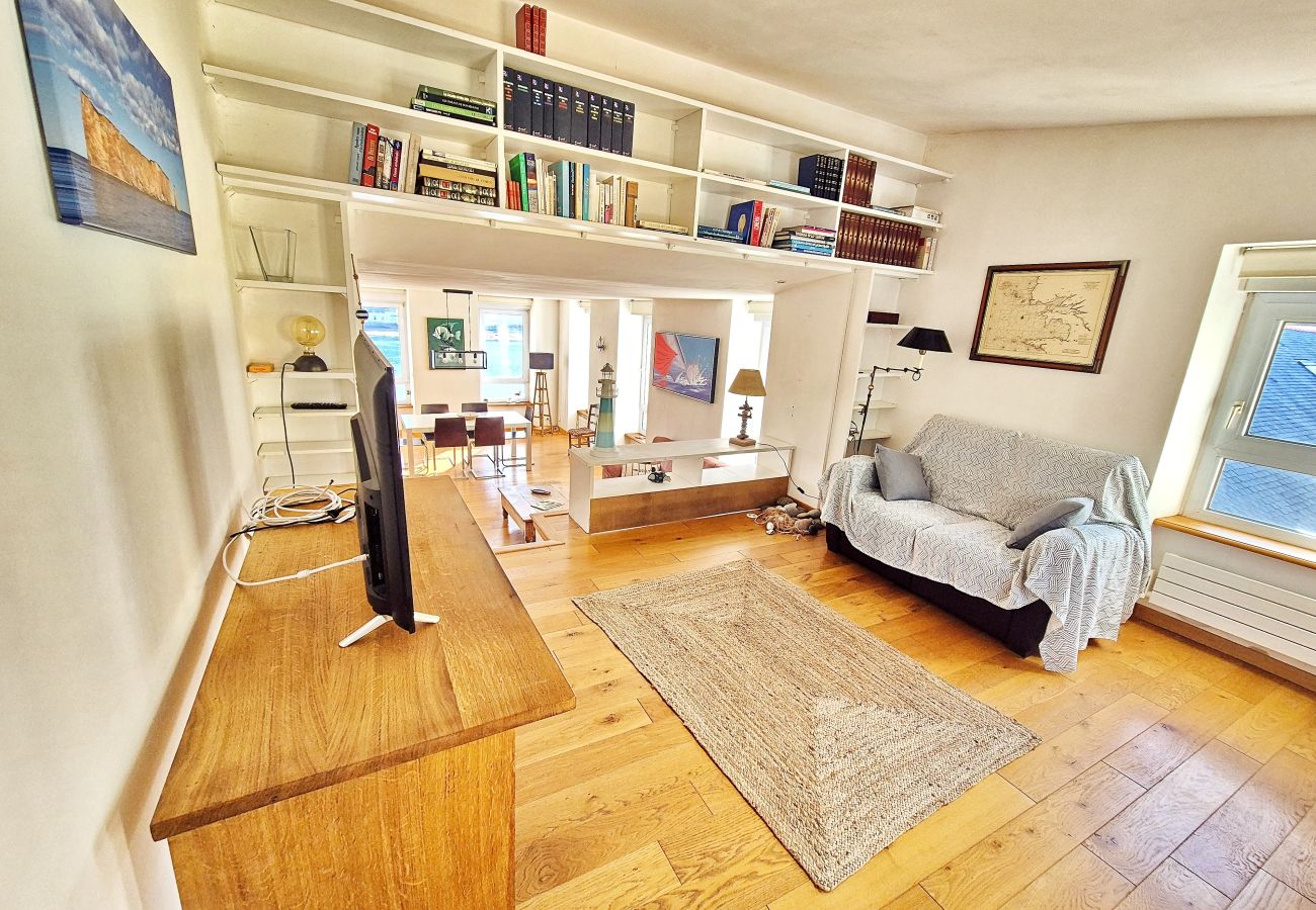 TV room