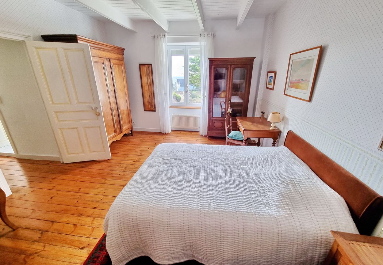 Maison à Plouhinec - 712-Maison Bretonne vue mer à 300m des plages