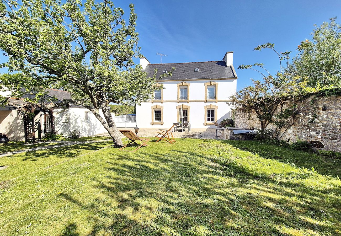 Maison de vacances Bretonne à Primelin roche mer