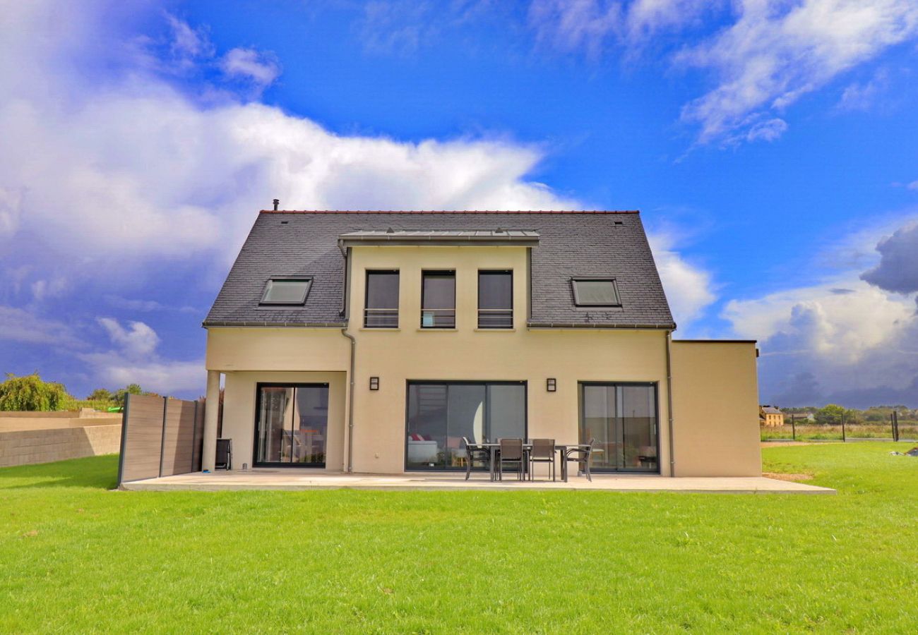 Maison à Plouhinec - 695-Villa adaptée mobilité réduite, proche plages